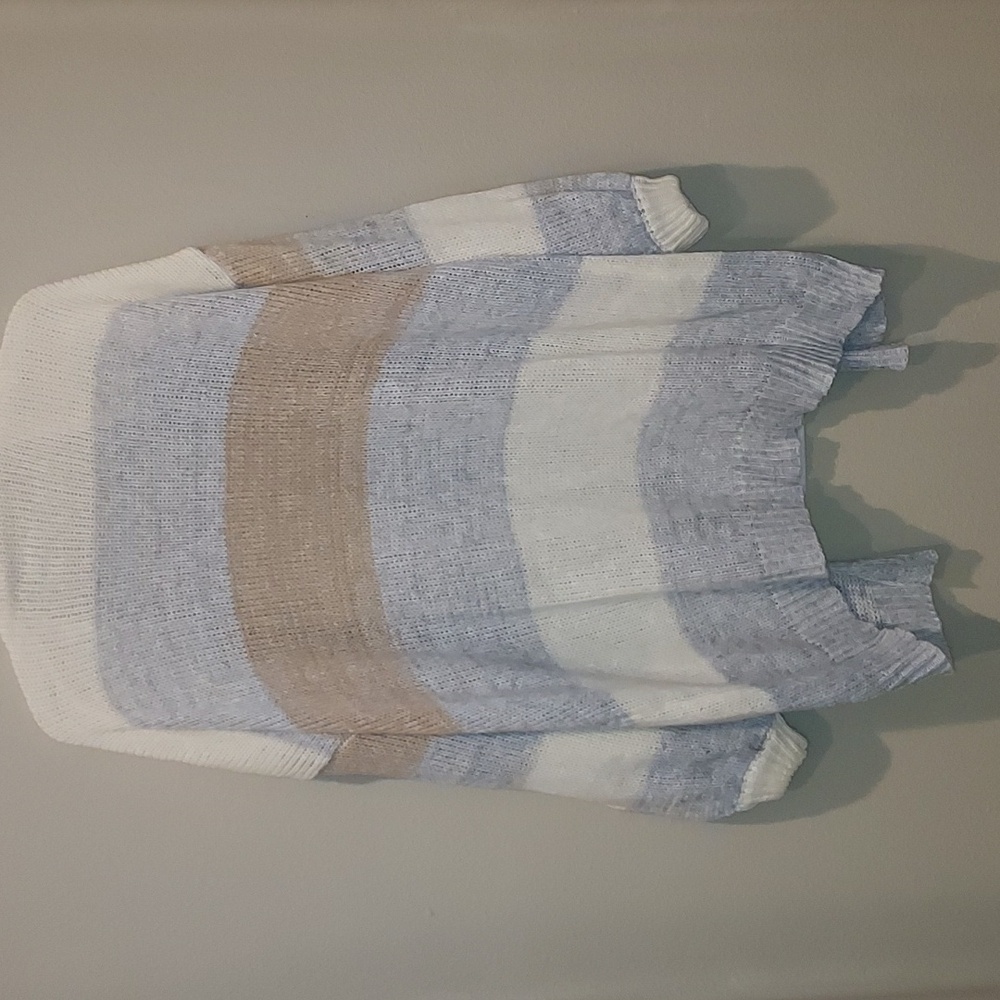 Cardigan - Picture 2 of 8